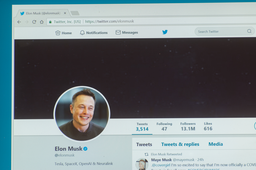 elon musk a jeho účet na twitteru